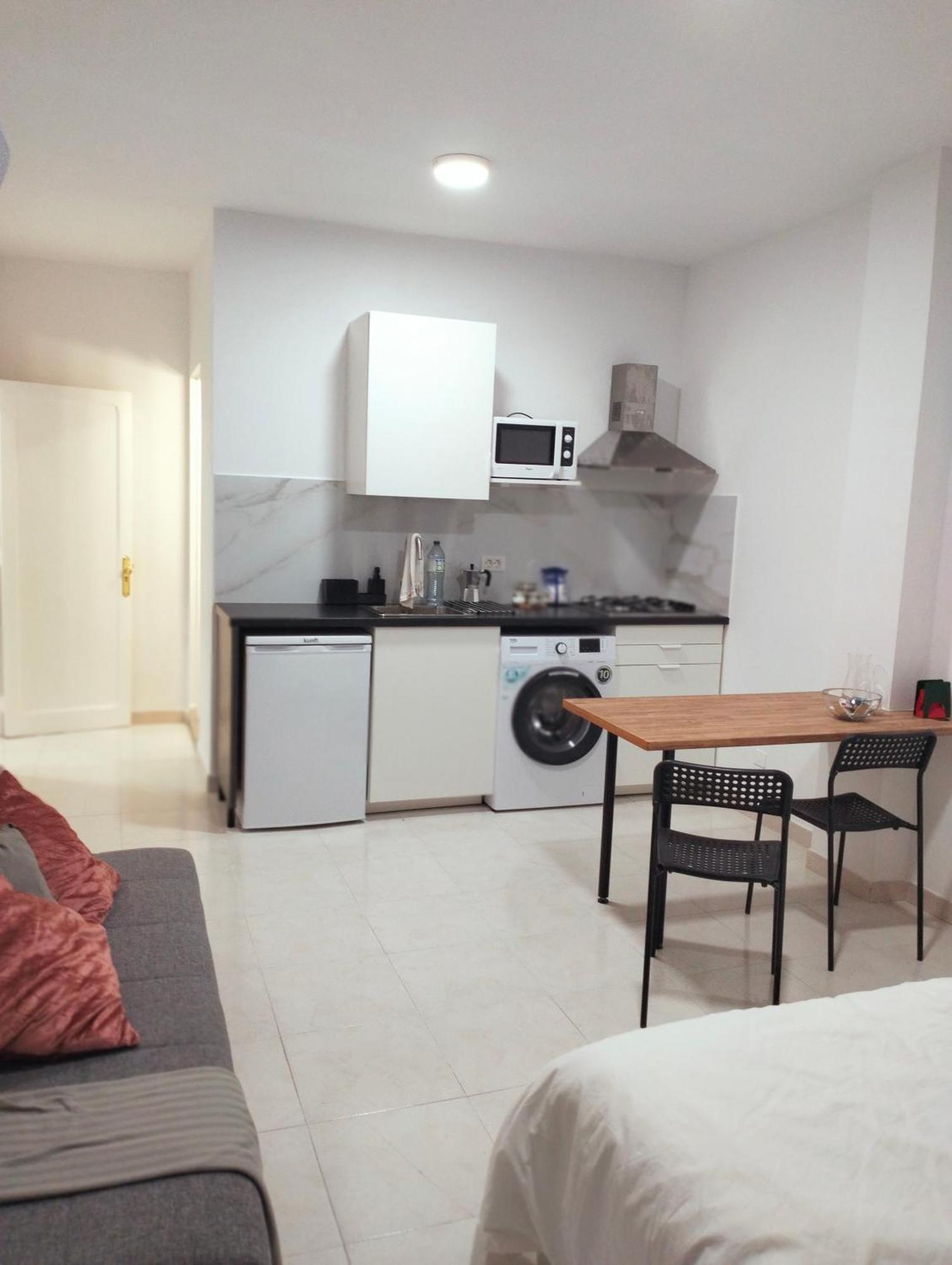 Apartamentos El Campanario Frontera Esterno foto